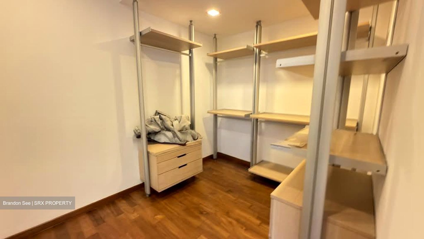 Ocean 8 (D4), Terrace #582937301
